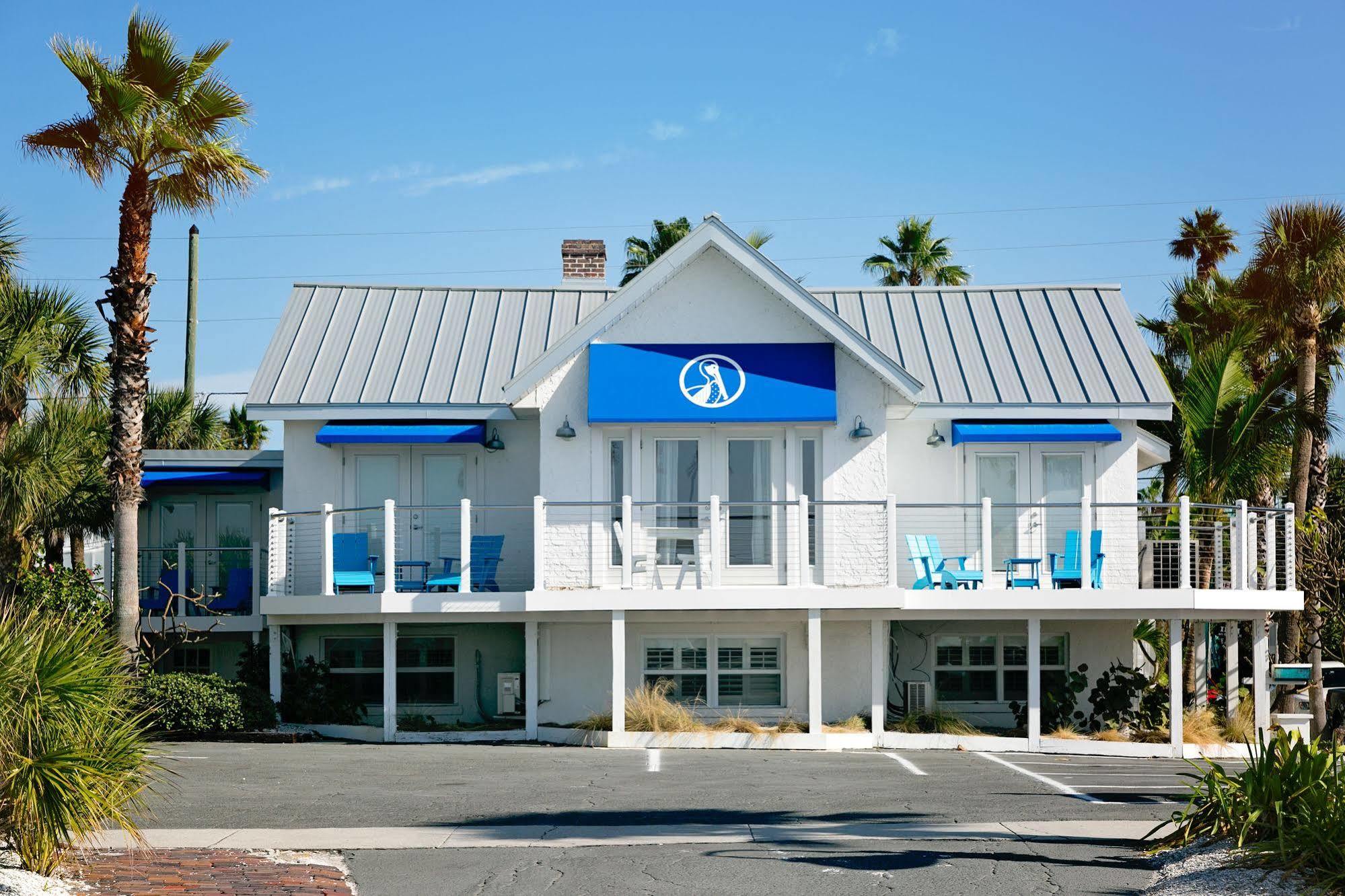 Inn On The Beach St. Pete Beach Exterior photo